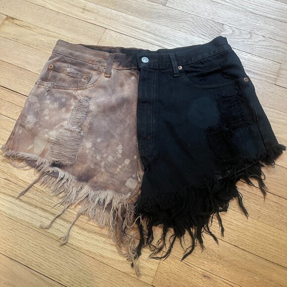 Levi's Pants - 030 Urban Renewal Urban Outfitters Two Tone Levis Denim Shorts  NWOT Size Large